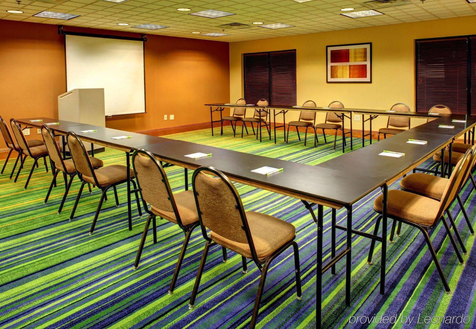 Fairfield By Marriott Inn & Suites Asheville Outlets Business photo